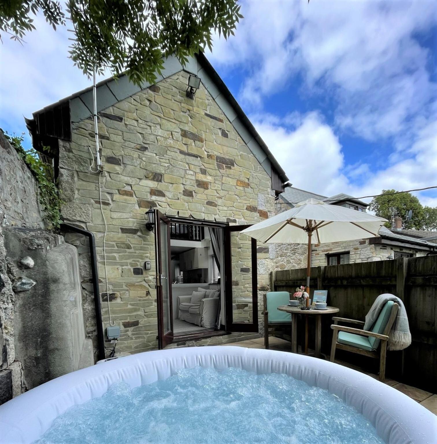 The Stables - Detached Cottage With Private Garden & Hot Tub St Austell Exterior photo